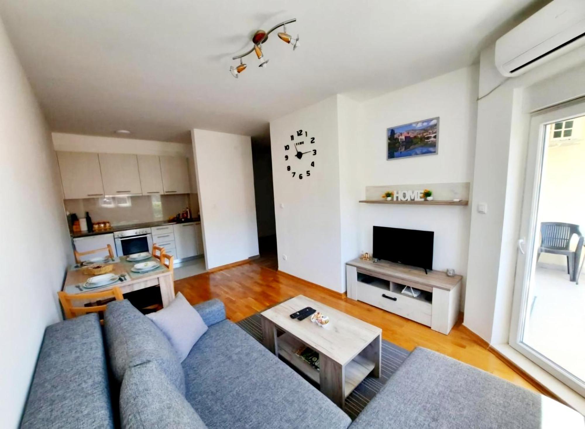 Apartman Panorama 트레빈예 외부 사진